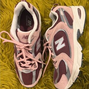 New Balance Women's 530 Maroon and Light Pink Sneakers